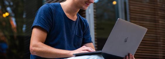 Customer Self-Service: Tips, Benefits, and the Future of Customer Service