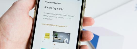 Best Shopify Apps to Build an Online Store: 10 Essential Apps for Scalability in 2026